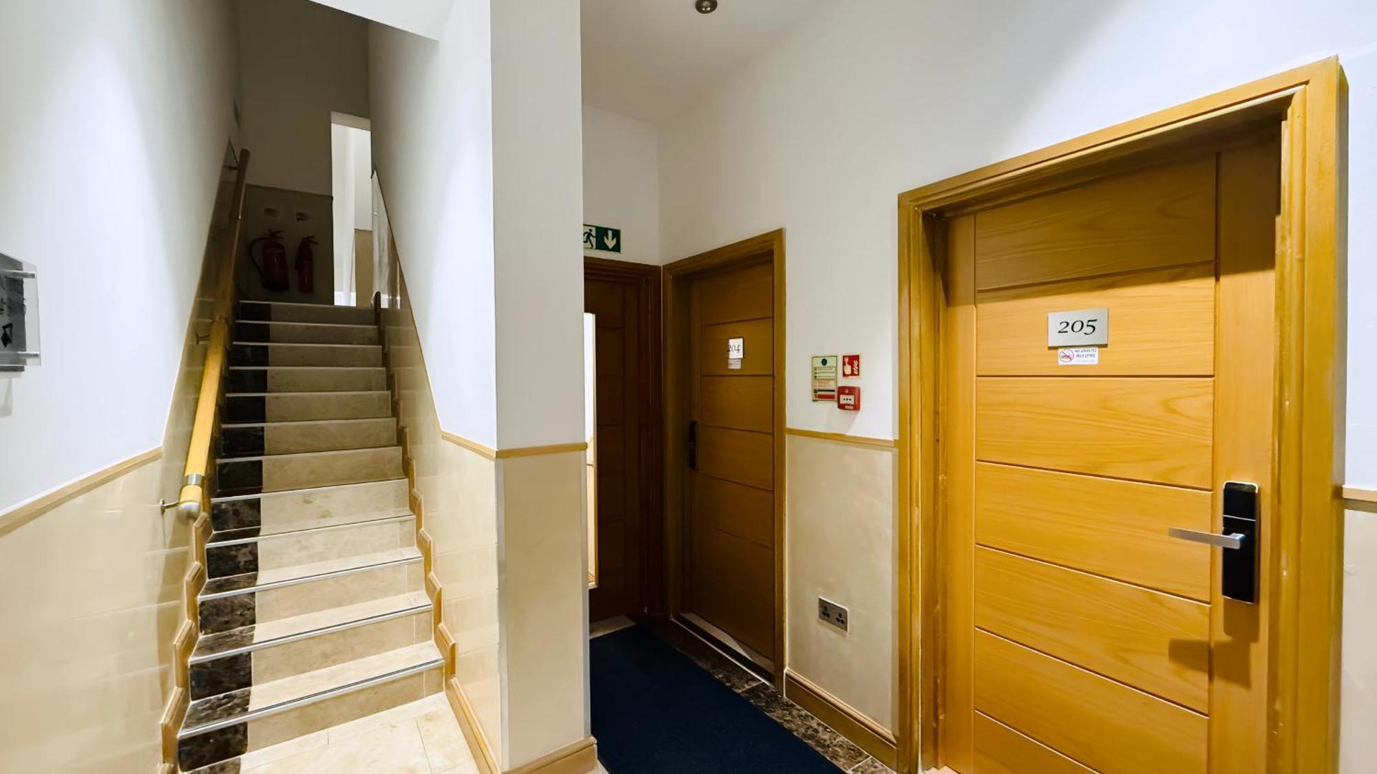 Osborne Aparthotel イーストボーン エクステリア 写真