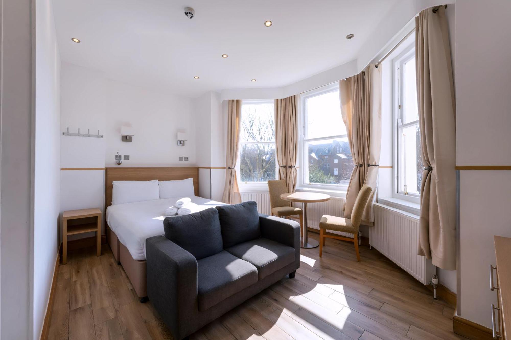 Osborne Aparthotel イーストボーン エクステリア 写真